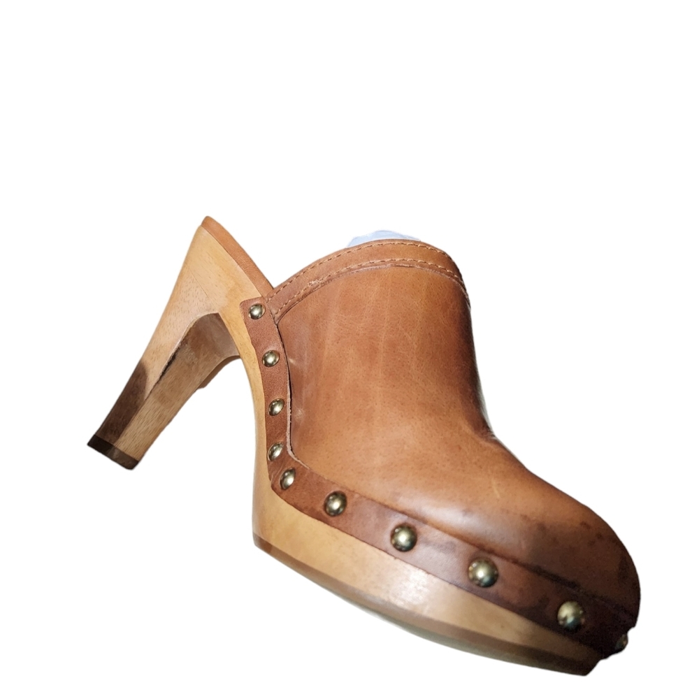 Leather Studded Coach Clogs W/Box Size 9 - Picture 4 of 12